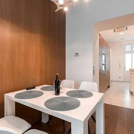 Panorama Luxury Dream In The Center דירה בודפשט